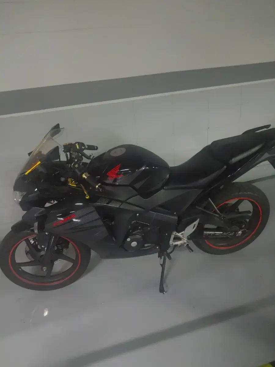 cbr125 15년식 21xxx 거의풀튜닝